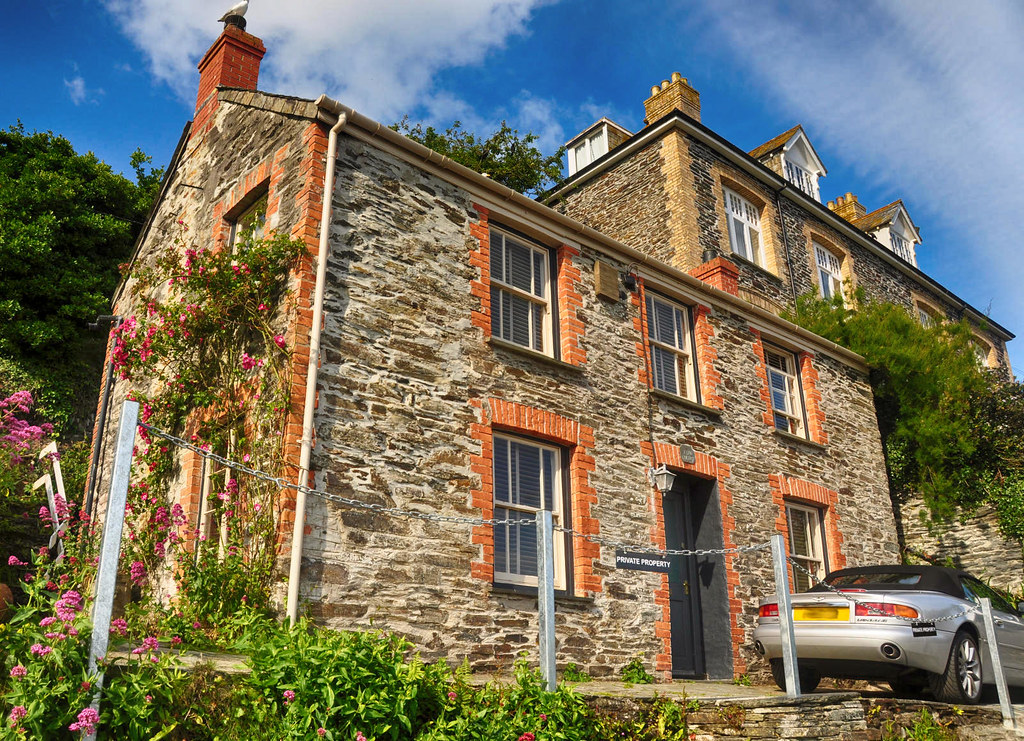 Doc Martin's House, Port Isaac, Cornwall. Credit Nilfanion