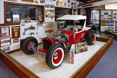 Darryl Starbird's National Rod and Custom Car Hall of Fame
