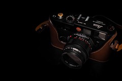 [Leica M]  Summilux 50mm f/1.4 ASPH  Black Chrome 11688