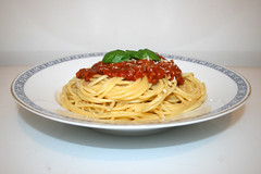 Spaghetti with mincemeat tomato sauce / Spaghetti mit Hackfleisch-Tomatensauce - Re-Re-Reloaded