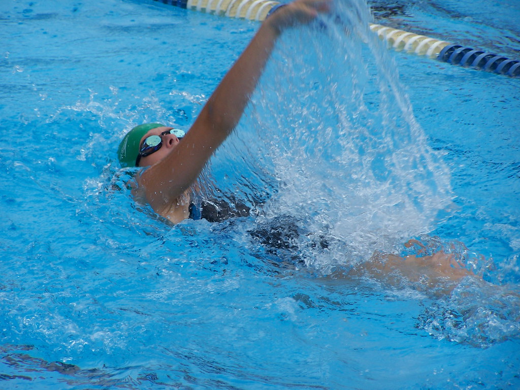 Lindsay Swimming