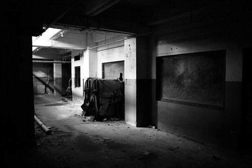 old abandoned hotel baker rusty haunted crusty brokendown interestingness87 i500 mcmike youvegottheeye mmcmurr mikemcmurray ©conceptofproofphotography