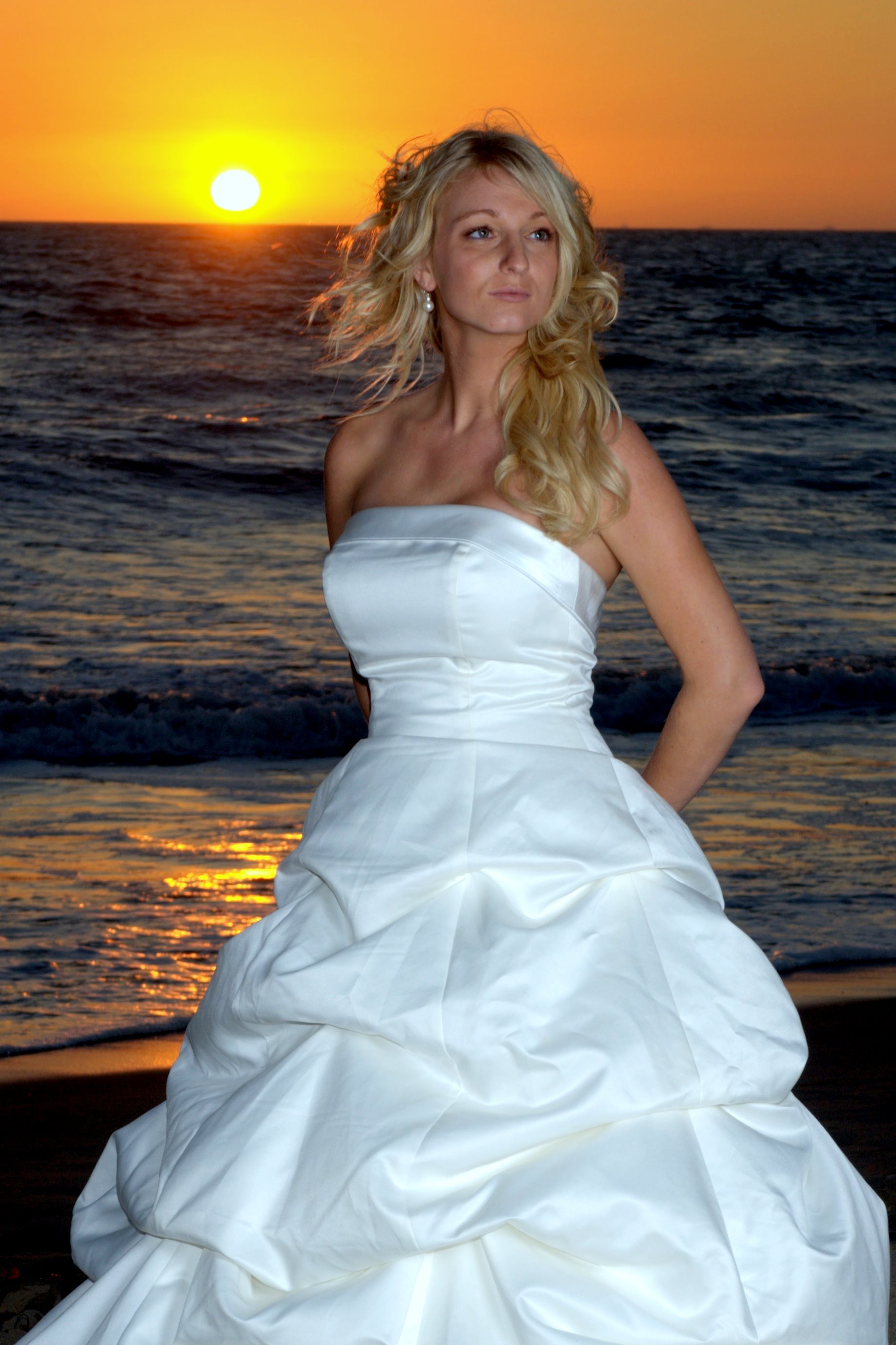 beach style wedding dress