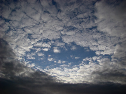 blue sky españa azul clouds sunrise landscape geotagged spain coruña paisaje galicia amanecer cielo nubes sada mmbmrs geo:lat=4335417241474302 geo:lon=8254472960091533 ríadebetanzos