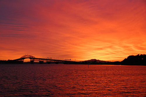 pink newzealand sky orange clouds sunrise geotagged cloudy auckland harbourbridge aotearoa hernebay rangitotoisland