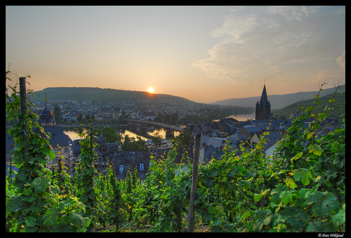 sunset panorama topv111 river germany landscape d200 hdr wineyard 2007 mosel moselle moselvalley bernkastelkues tophdr photomiami