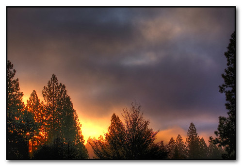 autumn fall colors fog clouds sunrise washington spokane hdr