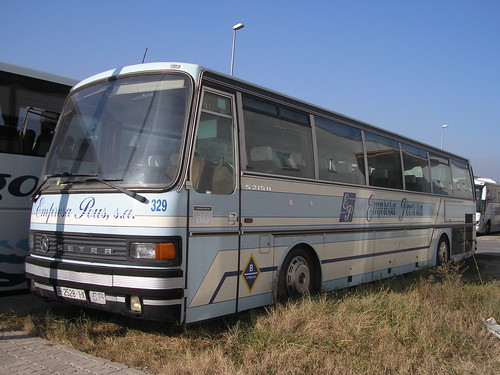Autobus de l'empresa POUS a Manlleu