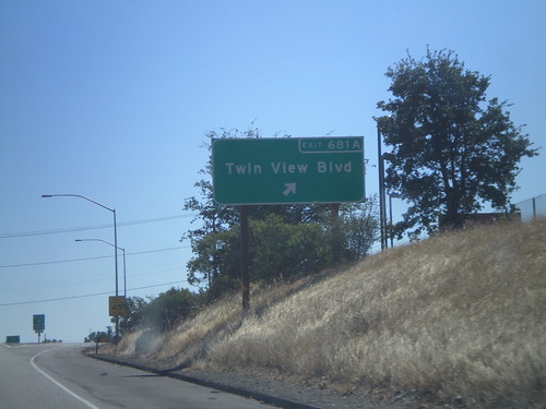 california sign i5 redding interchange interstatehighway biggreensign freewayjunction