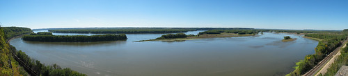 railroad panorama usa water train river mississippi illinois view pano scenic iowa mississippiriver vista railscape mississippipalisades