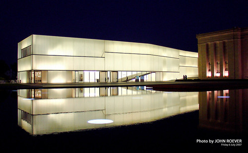 nightphotography art museum architecture night geotagged evening july kansascity nightphoto kc nelsonatkins 2007 1000views stevenholl 2000views 3000views nightphotograph 4000views blochbuilding geo:lat=39045752 geo:lon=94581041 nightimagery