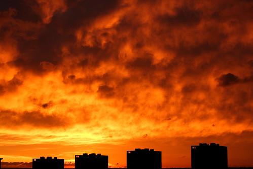 city sunset orange france canon 350d soleil coucher sigma rennes apocalyptic 10faves 123faves 50mn colorphotoaward