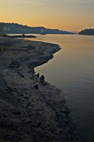 morning sunrise river mud nikond50 missouri bluffs missouririver latesummer rocheport nikkor24mmf28