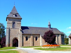 Liginiac : l-église - Photo of Chirac-Bellevue