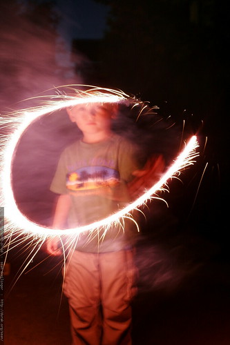 nick cuts a 'C' with his sparkler    MG 9267