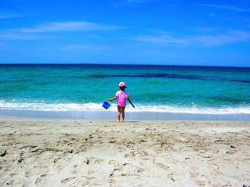 sea seascape beach girl geotagged wowiekazowie phoenixnomad geo:lat=40018501 geo:lon=8414847 sfidephotoamatori mcb1412
