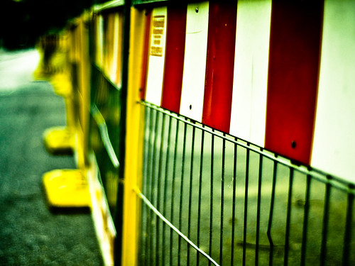road street red colors yellow digital fence germany point geotagged interestingness xpro nikon colorful europe bonn dof bokeh tl perspective explore works d200 nikkor dslr vanishing 50mmf18 northrhinewestphalia 10faves interestingness91 i500 utatafeature manganite nikonstunninggallery date:year=2007 geo:lat=5073327 geo:lon=709253 date:month=may date:day=5 format:ratio=43