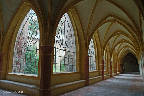 window fenster gang tschechien monastery gotik gotic kreuzgang budweis crosscourt dominikanerkloster updatecollection newgoldenseal mygearandmepremium mygearandmebronze mygearandmesilver mygearandmegold dorenawm