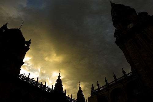 santiago sunset sky church weather silhouette clouds spain arquitectura cathedral céu galicia santiagodecompostela nikonstunninggallery anawesomeshot