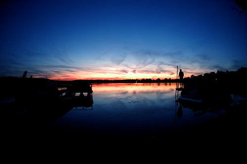 sunset lake reflection water boats dock nikond100 fisheye silverlake 105mm angolain