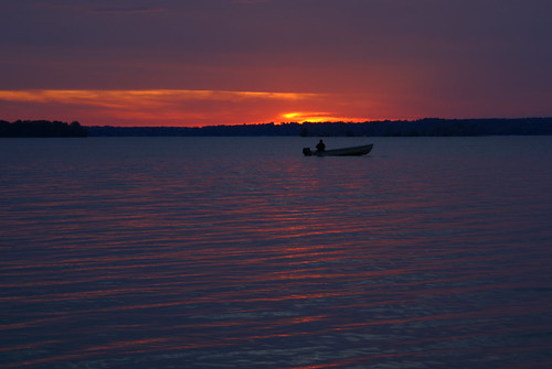autumn sunset sky fall fishing trawling lakecouchiching fallishere spirithands sooc ramara robertsnache