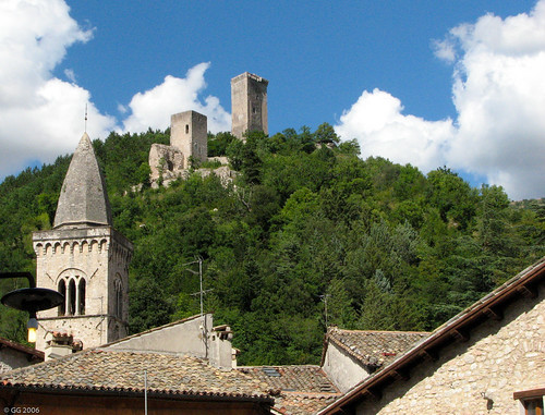 italy italia village 2006 medieval borgo medievale marche macerata paese visso mediavale geo:lat=429306037845711 geo:lon=130877087413996