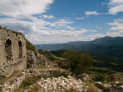 france fortress cathar midipyrenees caslte roqufixade