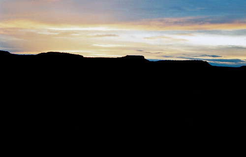 oklahoma highpoint blackmesa blackmesastatepark mesa scenery landscape view sunrise dawn cimarroncounty nikon fm10 film