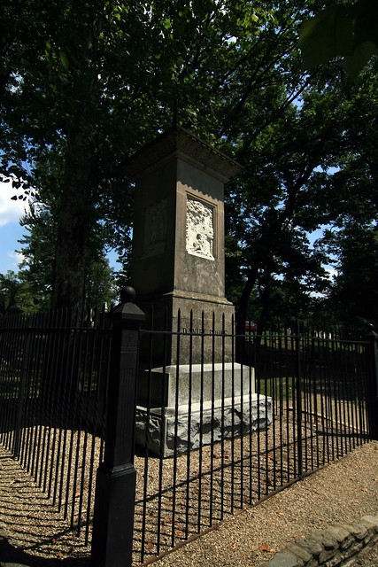 Daniel and Rebecca Boone's Grave, Frankfort (KY) Cemetery