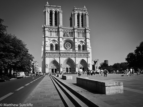 blackandwhite bw paris france architecture cathedral landmark notredame famouslandmark niksilverefexpro