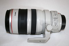 EF 28-300mm f/3.5-5.6L IS USM