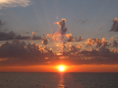 sunset sky lake beach clouds michigan lakemichigan southhaven carbonfootprint bestnaturetnc07 natureandnothingelse
