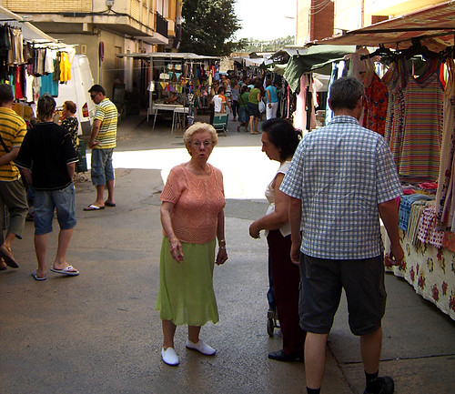 travel people españa valencia geotagged spain market 2007 buñol samsungdigimaxa7 geo:lat=39426845 geo:lon=0793247 johnstanbridge