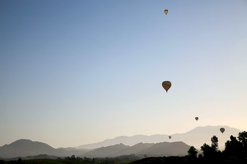 california morning sky usa mountains hot fog sunrise balloons landscape air hills hotairballoons temecula rollinghills eralymorning
