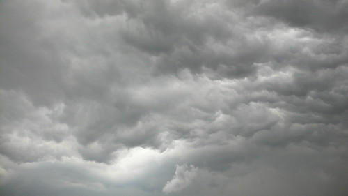 sky storm weather clouds dark grey wind himmel wolken grau thunder wetter chemnitz sturm düster naturewatcher