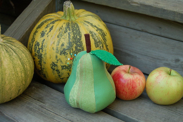 Pumpkin, pear, apples by iHanna, Copyright Hanna Andersson