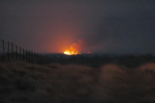 fire nikon desert d70 nikond70 nevada july highdesert 2007 wildfire 777777 tungstenfire