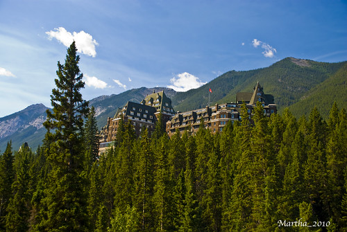 travel canada hotel spring nikon banff canadianrockies landscapephotography d80 nikond80