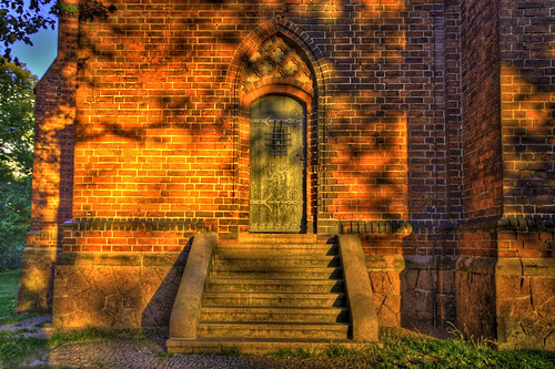 sunset church germany geotagged canoneos350d halle hdr osp hallesaale pauluskirche tamron1750 qtpfsgui