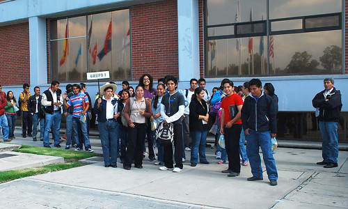 Students tour CIMMYT during open house