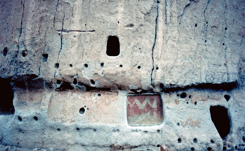 newmexico bandeliernationalmonument view scenery landscape archeology history longhouse longhouses frijolescanyon dwelling nikon fm10 film