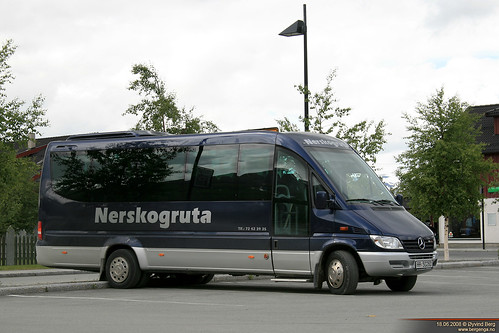 bus oppdal midibus mercedesbenzsprinter nerskogruta omnibustrading stenbergtransport aa50260 mercedesbenzsprinter616cdi