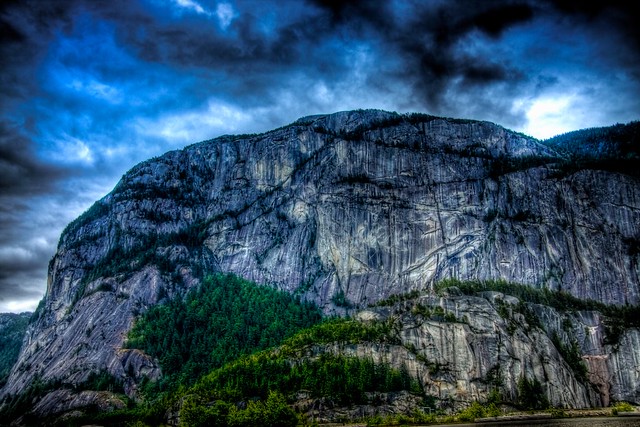 Squamish / Sea to Sky / Stawamus Chief / HDR / The Chief / Sky / Clouds / Mountain / Kyle Bailey