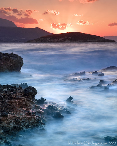 ocean longexposure sunset rocks background foo crete feed facebook davidfoster mologo