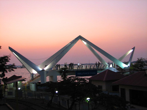 travel bridge sunset sky india water architecture canon lights famous landmarks kerala s2is cochin kochi backwater sangeeth chinesefishingnetbridge