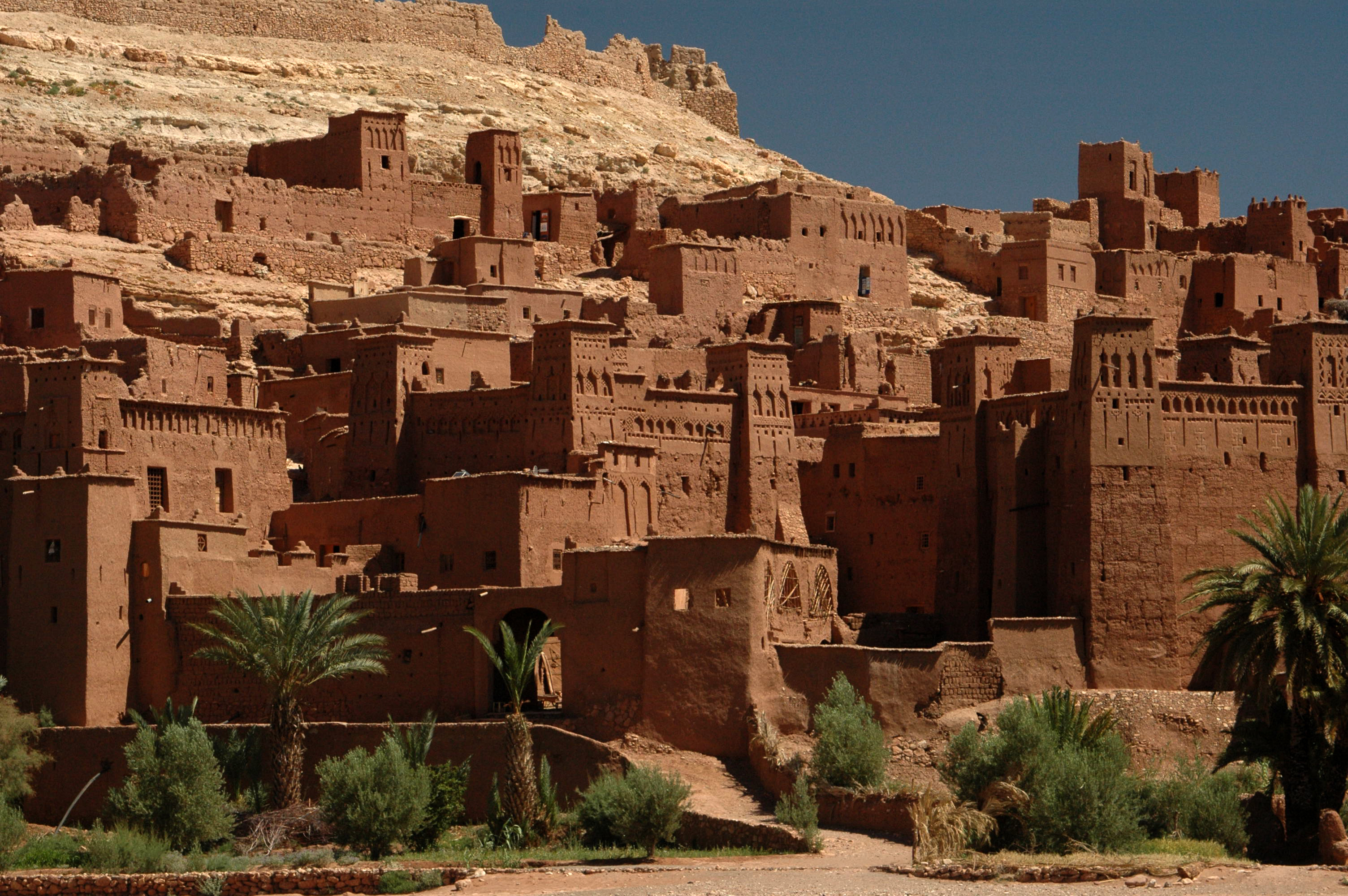 Ait-Ben-Haddou - ufortyfikowana osada (ksar) w Maroku