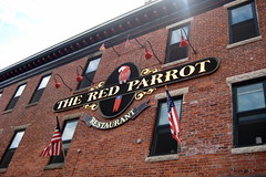 RI - Newport: The Red Parrot