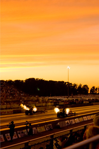 sunset ohio norwalk summit nitro dragracing powerade raceway dragstrip nhra topfuel