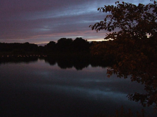 lake reflection water sunrise earlymorning