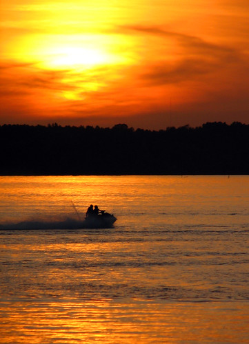 county sunset orange lake water mississippi bathed starkville recreation watersports jetski rogersmith jetskioktibbeha lakeoktibbeha